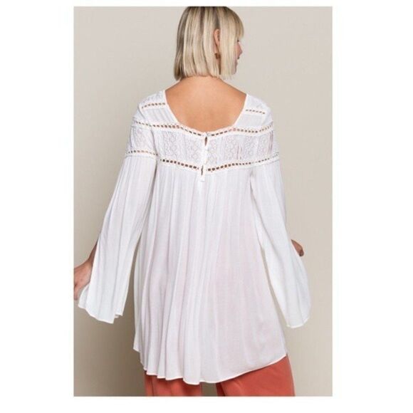 POL Woven Gauze Top Lace Contrast & Bell Sleeves - Picture 15 of 16